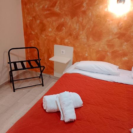 Aristides Studios Perama  Extérieur photo