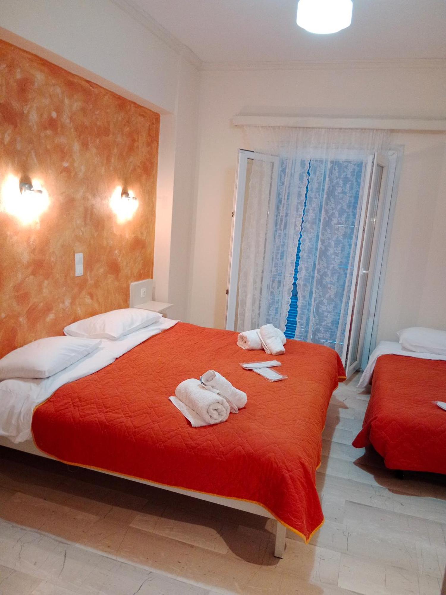 Aristides Studios Perama  Extérieur photo